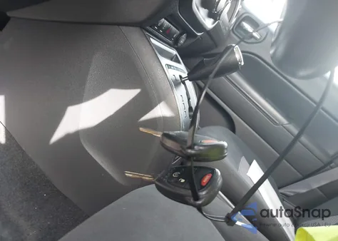 2012 Jeep Patriot Latitude z USA, uszkodzony, nr VIN 1C4NJPFA1CD505571